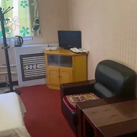 Dongxing Hotel