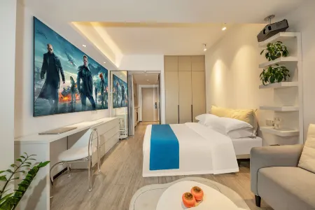 Hualian U She Executive Apartment (Shenzhen Coast Chengnanyou Clothing City Branch)