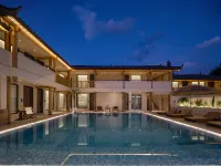 悦楊裏・渓上花園プールデザイナーズ民宿（束河古鎮四方街） 石蓮寺周辺のホテル