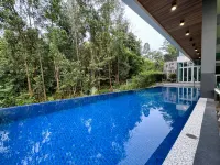 Green Escape City Private Pool Haven 24 pax Hotels in Seri Kembangan