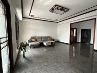 Jinjiangyuan Vienna Inn Hotels near Xishuangbanna Dai Park - Pavilion