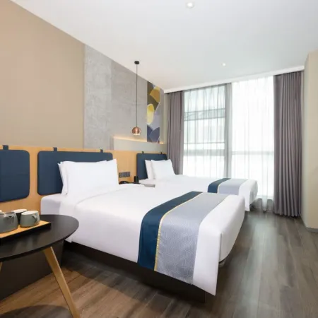 Homeinn Selected Hotel (Xixian New District Jinghe New City Chongwen)