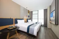 Homeinn Selected Hotel (Xixian New Area Jinghe Huizhi Plaza) Hotels in Jingyang
