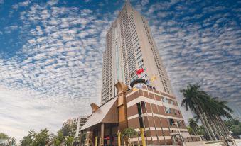 Baohui Garden Hotel (Shenzhen Fanshen Subway Station)