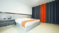 Wuchuan Guoji Homestay - parking