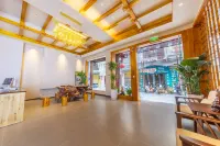 Light haze sparse rain house homestay Hotel di Zhenyuan