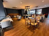 Merchant Hotel - parking