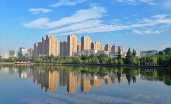 HanTing Hotel (Kunming Anning Donghu Park)