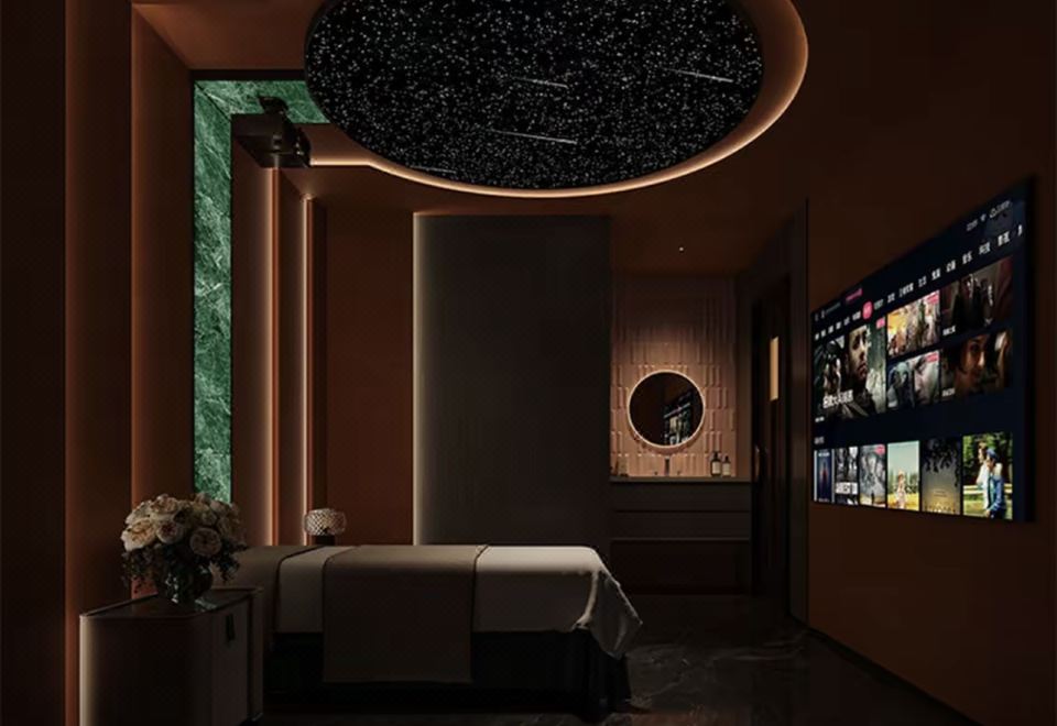 1. 슬로우 시 호텔..