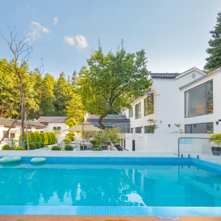 Jiuhuashan Rushan Homestay (Jiuhuashan Branch)