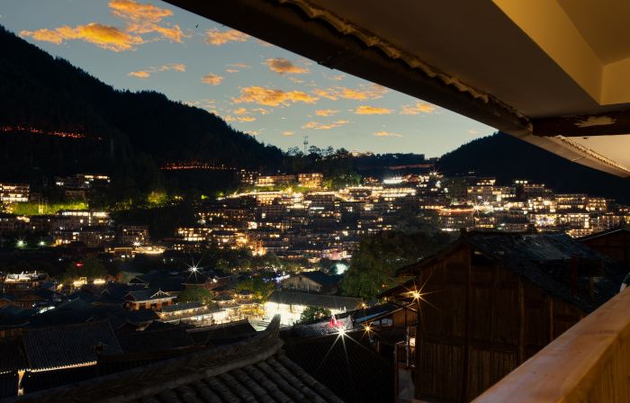 Boyin Yunshe Mountain Scenic Resort (Xijiang Qianhu Miao Village Miao Museum Store)