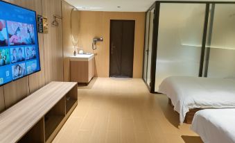 Alandu Forest Hot Spring Town Hotel