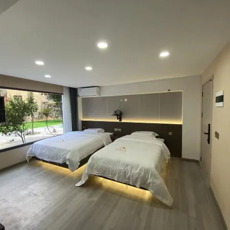 Yaduo Courtyard Homestay (Border City Chatong Scenic Area)