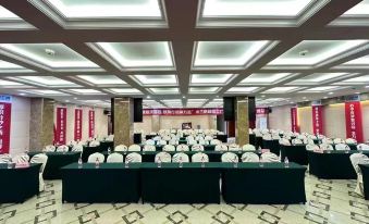 Vienna International Hotel Guangzhou railway station Sanyuanli subway station