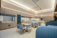 HanTing Hotel (Chongzuo Train South Station Youyi Avenue)