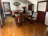 Yangcheng Huangcheng Xiangfu 702 Family Hotel
