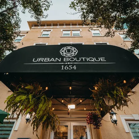 Urban Boutique Hotel Отели рядом с достопримечательностью «Научный Центр Рубэн Х Флит»