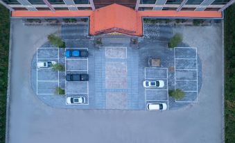 Hongyuan Era Hotel