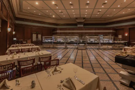 Stella di Mare Grand Hotel Отели в г. Ataqah