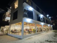 Dolphin Bay Island Resort Hotels near Gereja SIB Tegudon