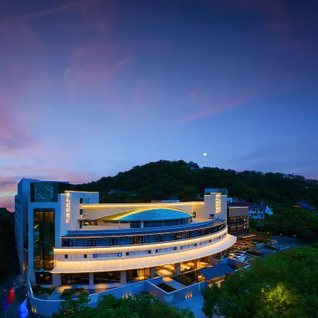 WINTOURY HOTEL