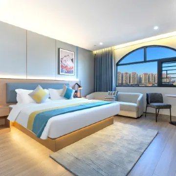 Nanjia Hotel (Guiping Bus Station Xinggui Road)