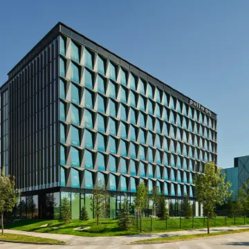 Pullman Zagreb Hotels near Novi Zagreb