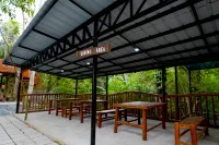 Ayong's Adventure Park