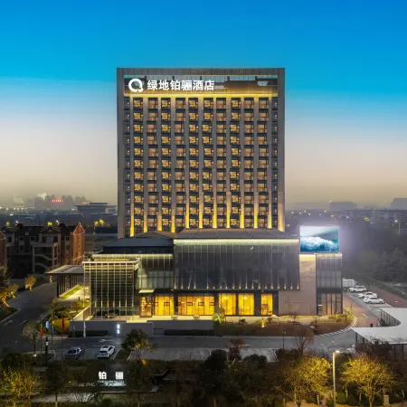 Greenland Qube Hotel