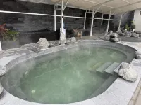 Ya'an Yinqi Guquan Homestay (Zhougong Mountain Tourist Resort)