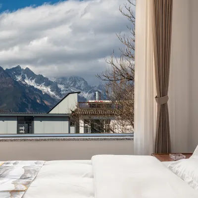 Yulong Xingcheng Pavilion Homestay (Baisha Old Town) Hotels near Baisha Ancient Town