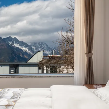 Yulong Xingcheng Pavilion Homestay (Baisha Old Town)