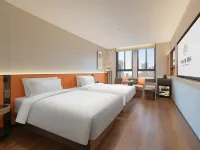 南京文驛·晉飯店（鼓樓廣場玄武湖店） 南京大學（鼓樓校區）-蘇浙運動場附近的飯店