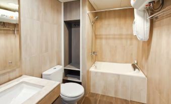 Newly 1BR Apt Cikarang with Pool Gym & Wi-Fi