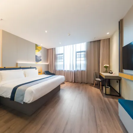 Homeinn Selected Hotel (Chuxiong Lufeng Jinshan Ancient Town)