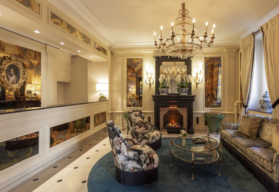 5. 웨스트 엔드 호..