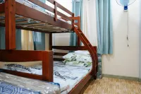 AJ Residences Apartelle Camotes RedPartner 포로 호텔