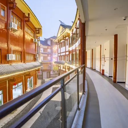 Kangyi Resort Hotel (Luxiang Ancient Town)