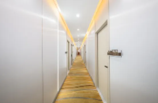 Violeta Hotel (Lantian Development Zone Store) Hôtels à proximité de : Yundong Cave