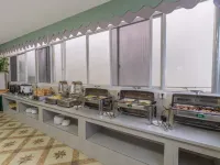 Yayue Hotel (Yingjiang Yinghu Park) Hotels in Yingjiang
