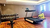 Zhongyi Holiday Hotel