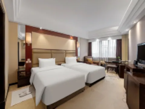 Jinghu Hotel Hotels in Deyang