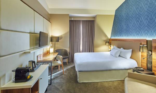 Hotel l'Elysee Val d'Europe
