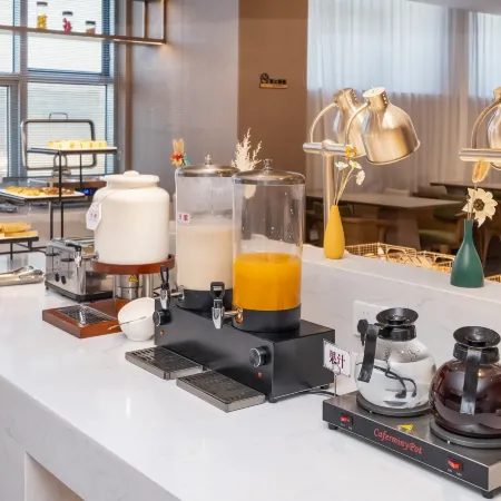 Yunji Hotel (De Xing Square Store)