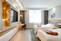 Yulin Shengli Xiangyuan Hotel (Wanda Plaza Shahe Park) Hotels near Lingxiao Tower of Yulin