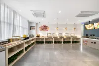 Hua Rui Hotel (Heze Railway Station Changjiang Road Branch)