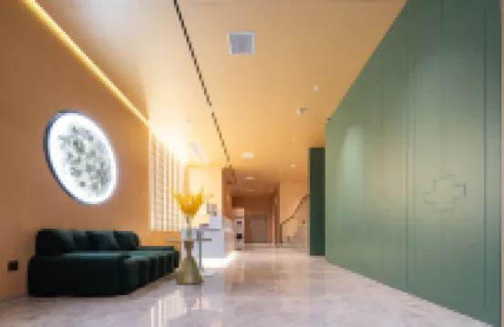 Yunju Hotel (Jianghan Road Subway Station Branch, Jiqing Folk Street, Wuhan)