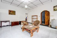 Hotel O Prawirotaman Near Keraton Yogyakarta Formerly Chez Laelik Guesthouse