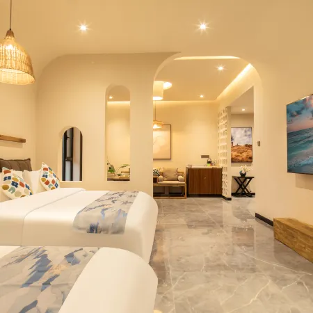 Zhaosu Mountain and Valley B&B