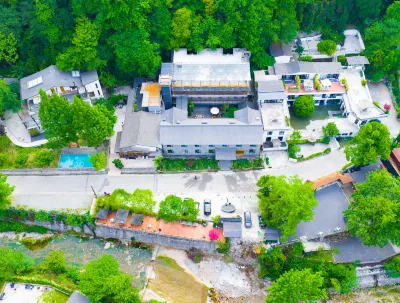 Qingcheng Houshan Landscape Heyuan Homestay Hotel di Dujiangyan